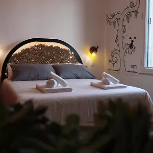 Liotru Maisonne Couette-café Catane