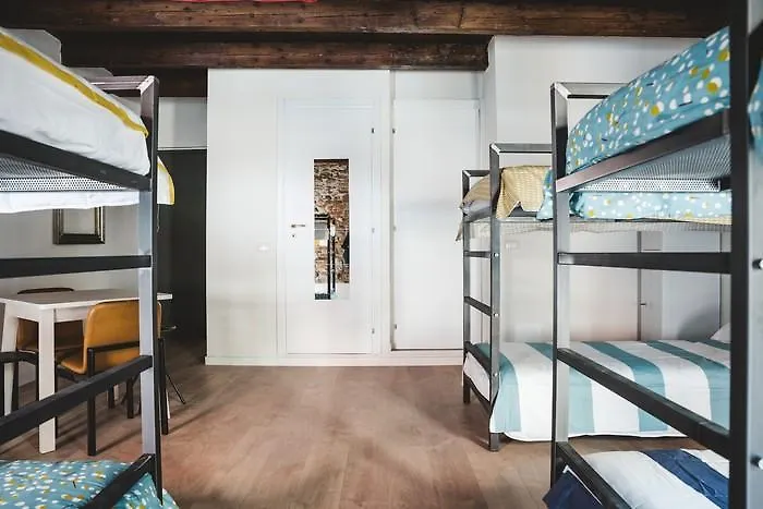 Albergue The Hostello Verona